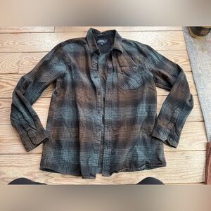 Roark flannel size L